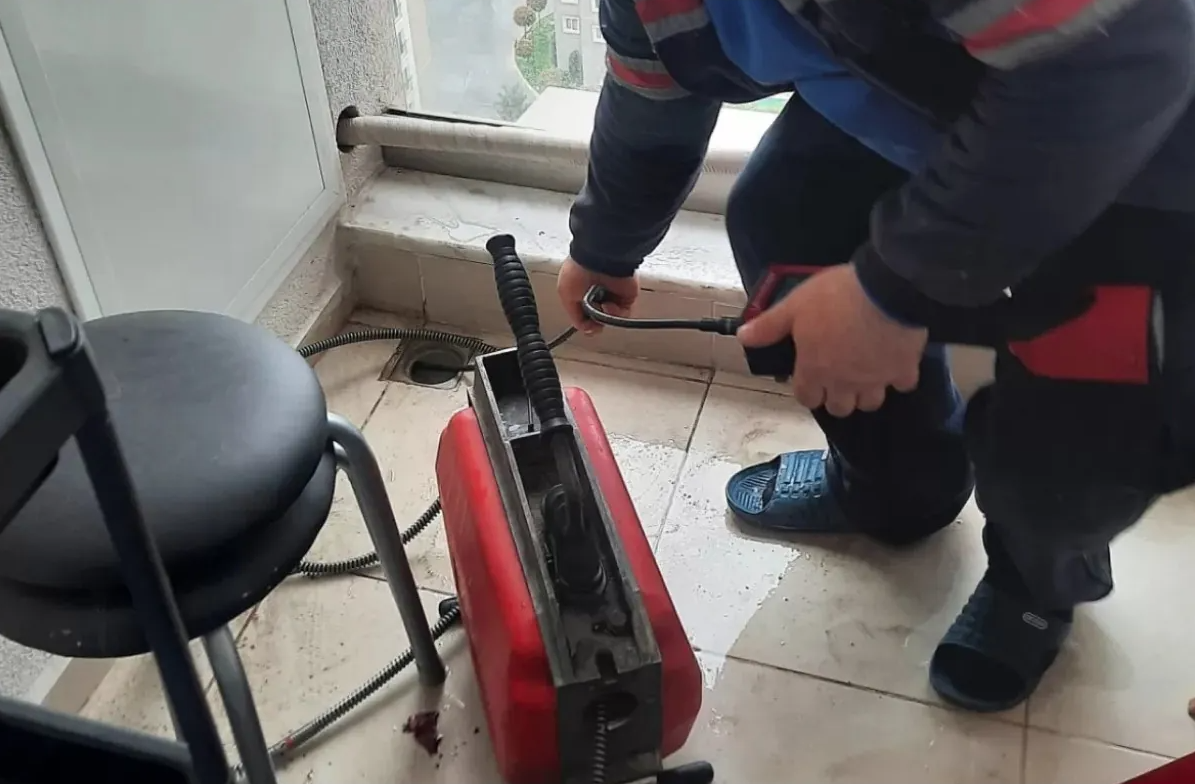 balkon-gideri-tikaniklik-acma